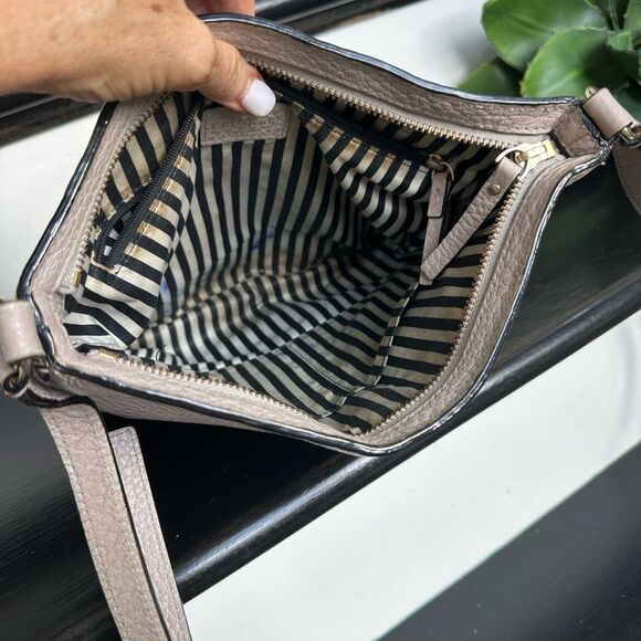 Kate Spade Soft Pebbled Leather Crossbody Shoulder Bag – Neutral Taupe - Picture 9 of 9